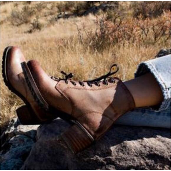 Frye Vintage Sabrina Brown Lace Up Ankle Boot Size 7 - Picture 5 of 13